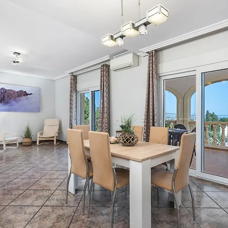 Villa Fina - Plusholidays *