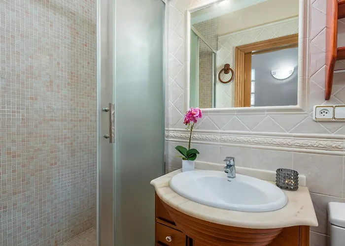 Fina - Plusholidays *