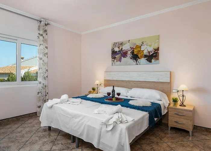 Fina - Plusholidays Villa