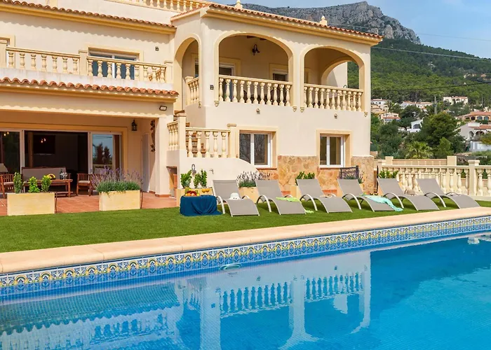 Вилла Fina - Plusholidays Кальпе