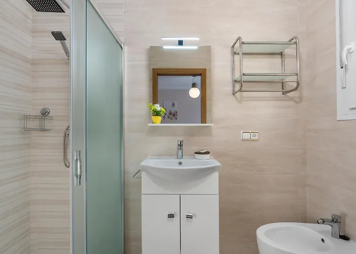 Fina - Plusholidays Villa Calpe