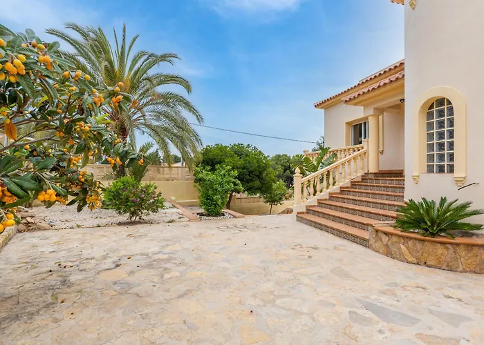 Fina - Plusholidays Villa Calpe